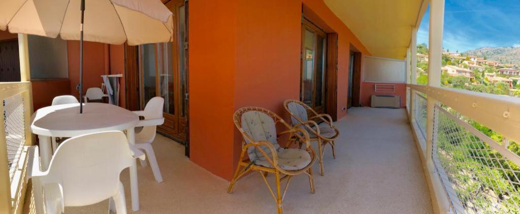 Appartement Altair Le Lavandou Dış mekan fotoğraf